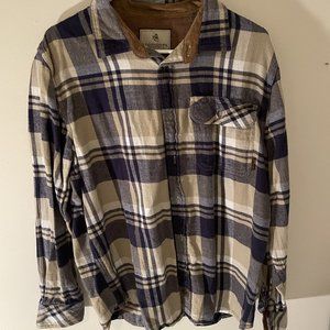 Men's Large Legendary Whitetails Brand Flannel